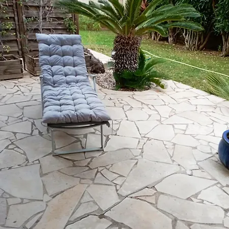 Apartment Rdc Villa Jardin Et Terrasse