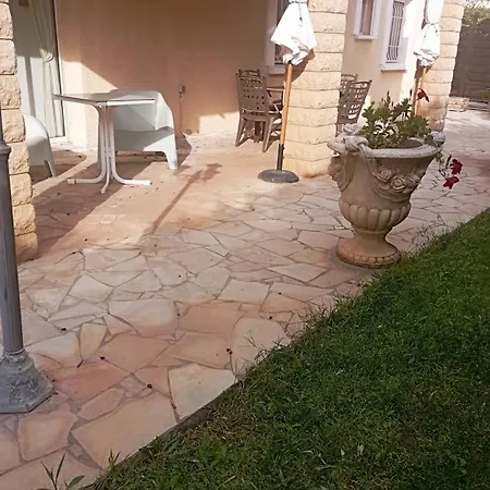 Rdc Villa Jardin Et Terrasse Apartment Agde