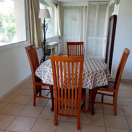 Baddha Konasana Apartmán *